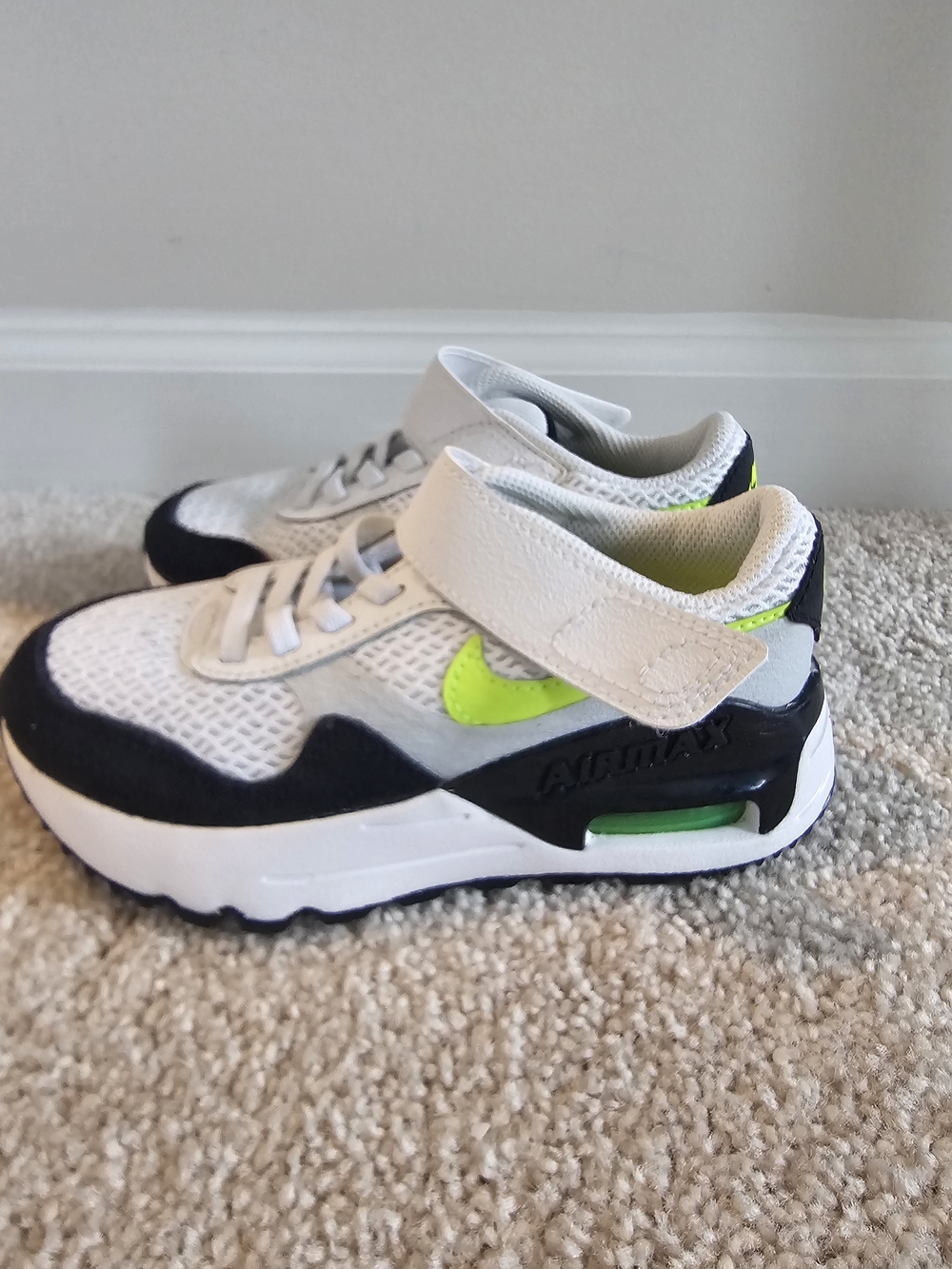 Nike Kids White, Black & Neon Green Velcro Sneakers
